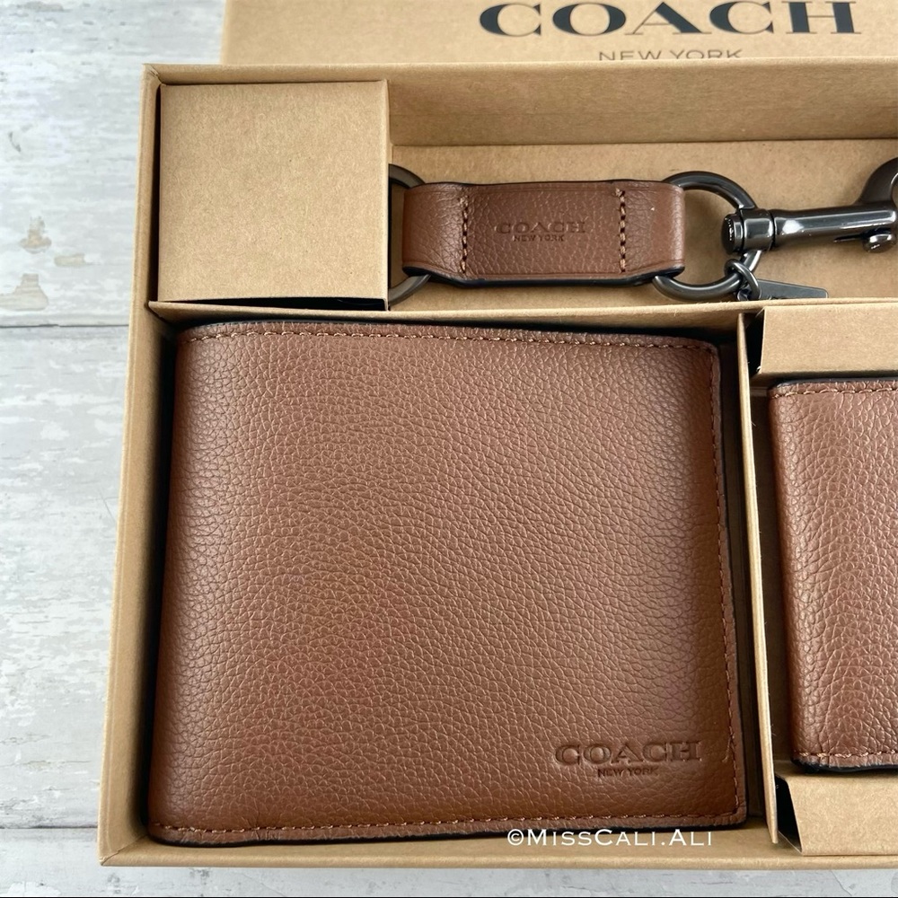 NWT COACH 3-in-1 Men’s Boxed Set Wallet Card Case Set - Picture 3 of 15